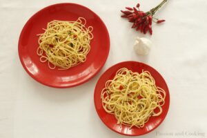 Spaghetti aglio olio e peperoncino