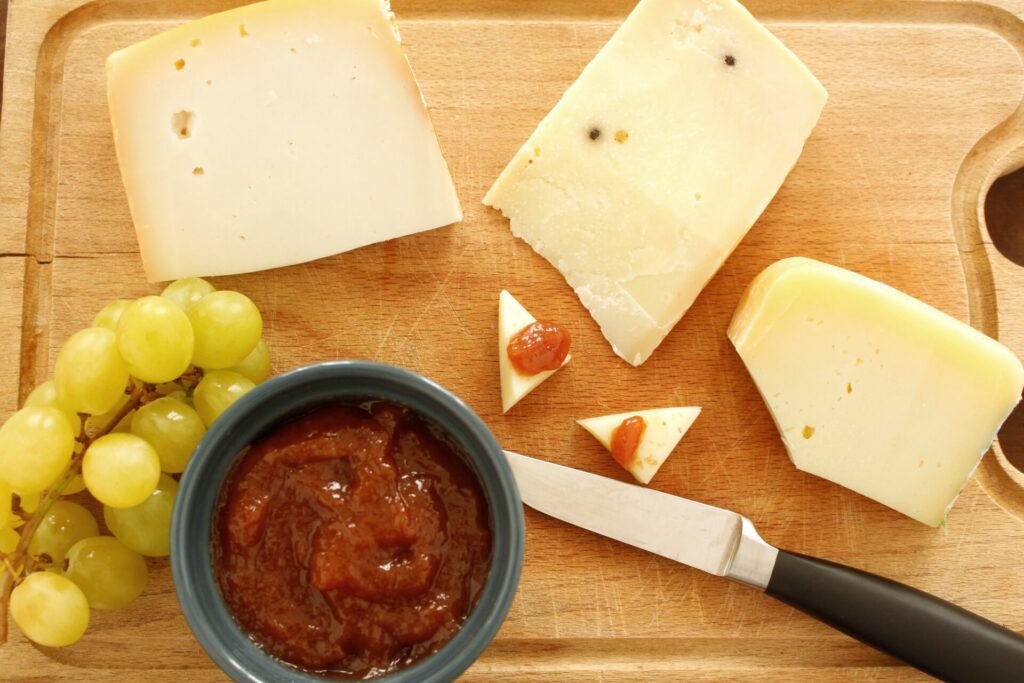 Grape jam and cheese