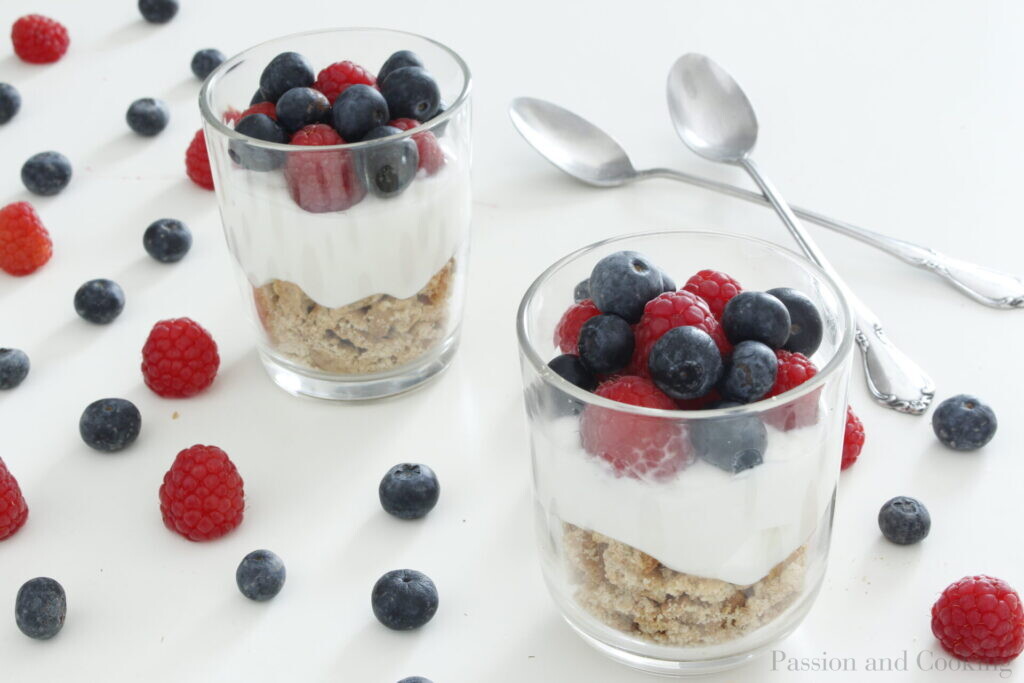 Berries and yogurt dessert